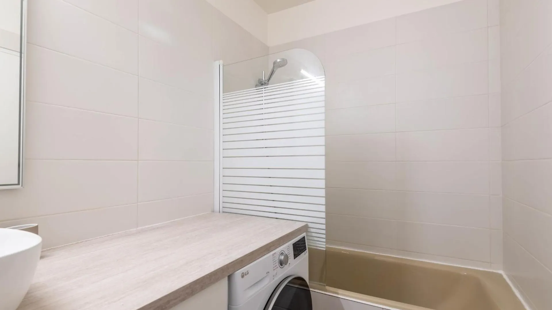 La Manufacture - Bel Appartement Contemporain En Coeur De Ville Annecy
